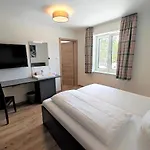Hotel Am Gleis 1