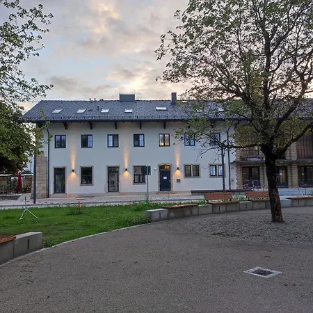 Hotel Am Gleis 1 - Self-check-in *