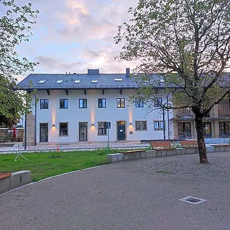 Hotel Am Gleis 1 - Self-check-in *