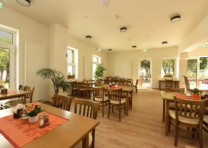 Am Gleis 1 Hotel *